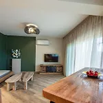 Boutique Saline - * Argostoli (Kefalonia)